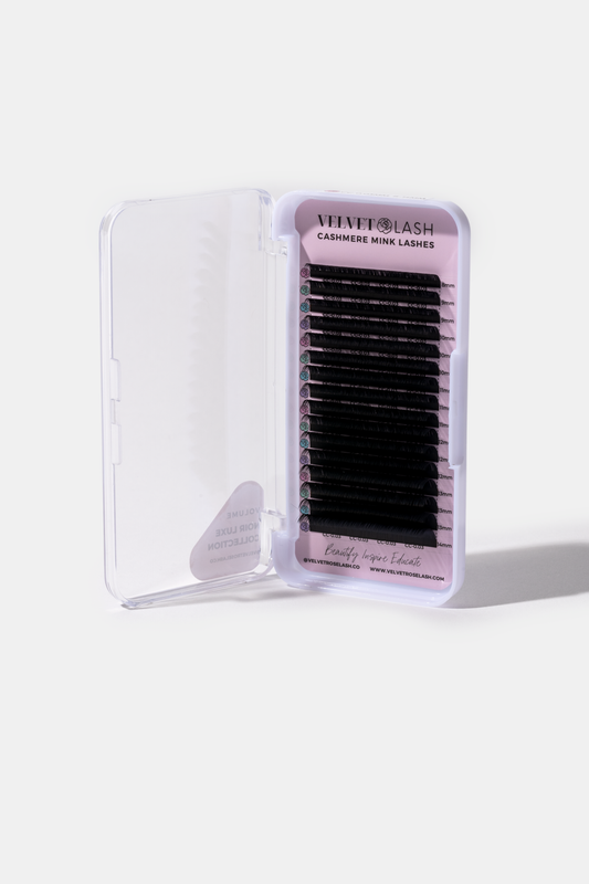 Black Cashmere Lashes - Noir Luxe Collection - 0.05mm diameter